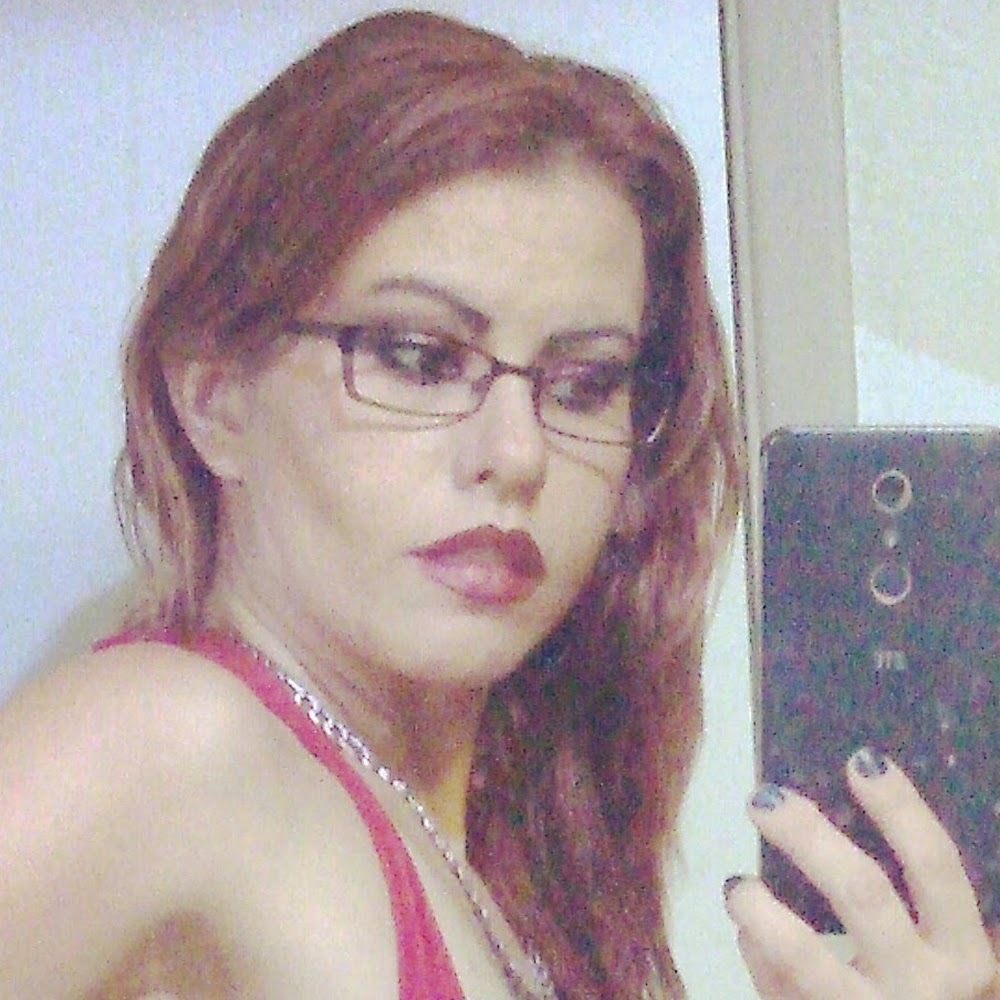 Meet your Posher, Gina